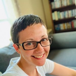 Meet your Posher, Marisa